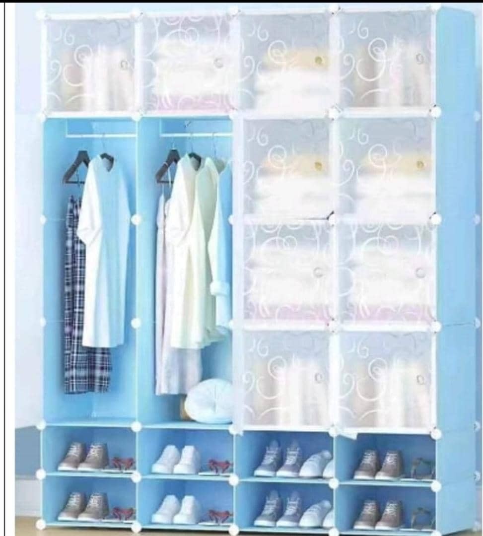 armoire-plastique-4-battants-avec-double-range-chaussures.jpg