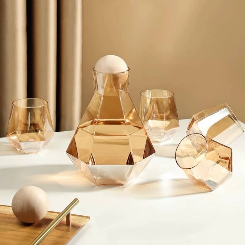 carafe-creatif-a-six-bords-avec-couvercle-en-boule-de-bois-6-pieces-style-nordique.jpg